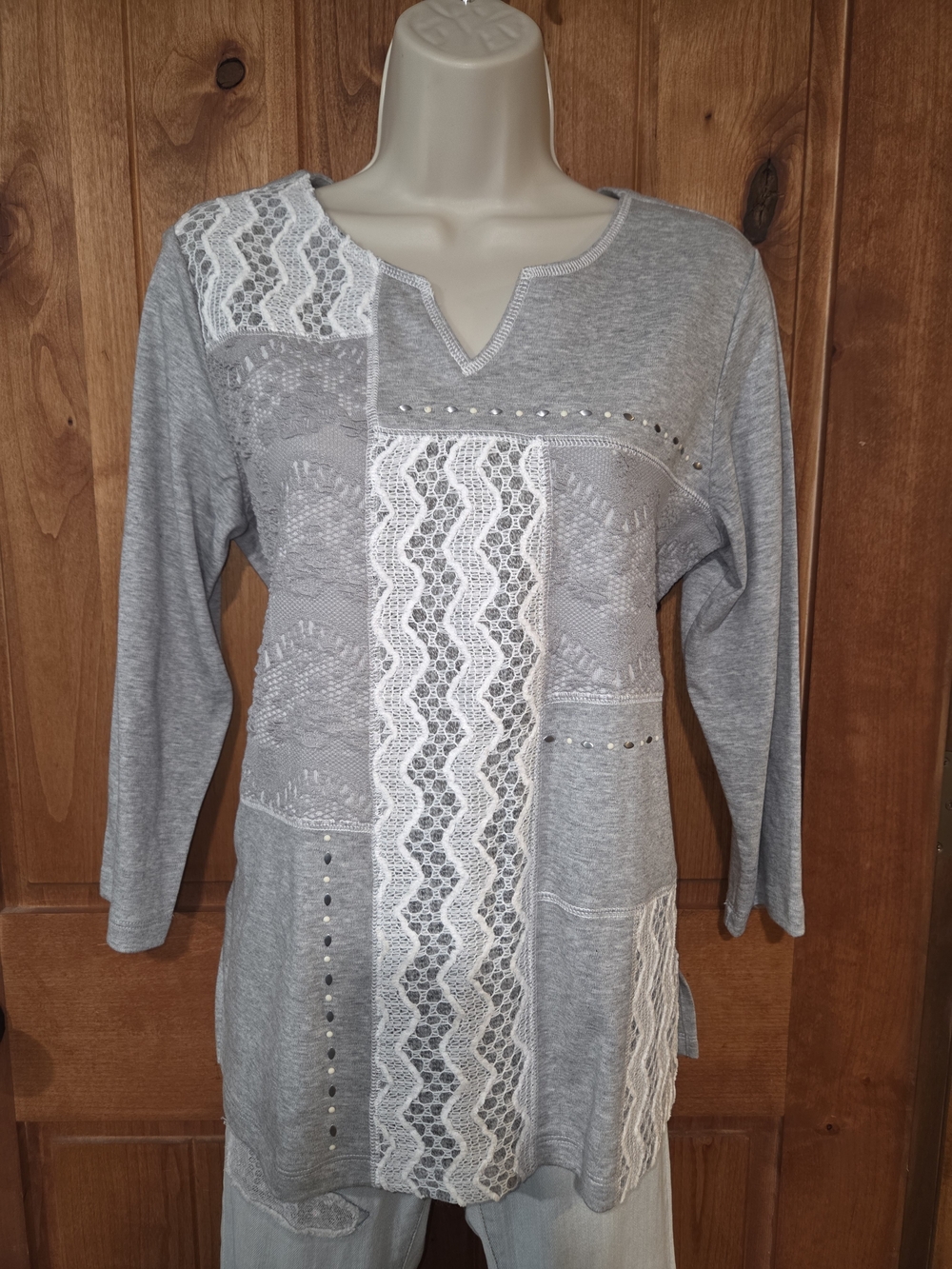 Alfred Dunner Gray Long-Sleeve Lace-Panel Top